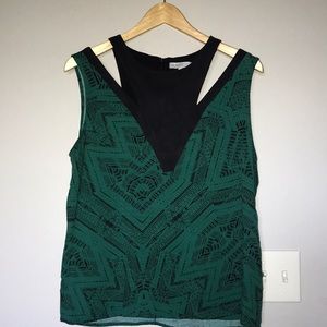 Sleeveless green/black print top